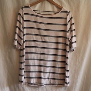 APT. 9 Elbow Sleeve Tee
